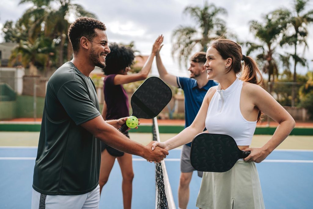 city-park-pickball-game-and-court