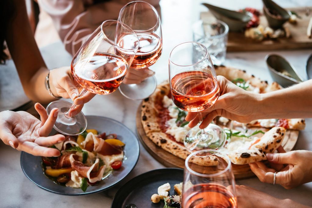 wine-cheers